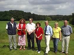 Die Bundestagsabgeordnete Monika Griefahn (rechts) informierte die NGG-Senioren über die Änderungen bei den Sozialsystemen. Neben ihr Horst Heller, der Vorsitzende der Seniorengruppe, sowie Ingrid Heller.